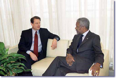 The Vice President with UN Secretary Kofi Annan