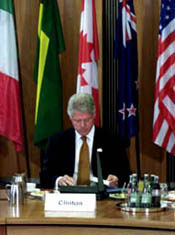 At the German Chancellery in Berlin, President Clinton reviews his notes before the opening session of the Progressive Governance Conference.