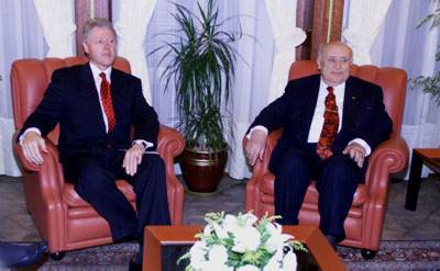 President Clinton and President Demirel prepare for private talks at the Presidential Palace.