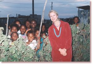 ONAP Director Sandra Thurman with group of children (11/17/98)